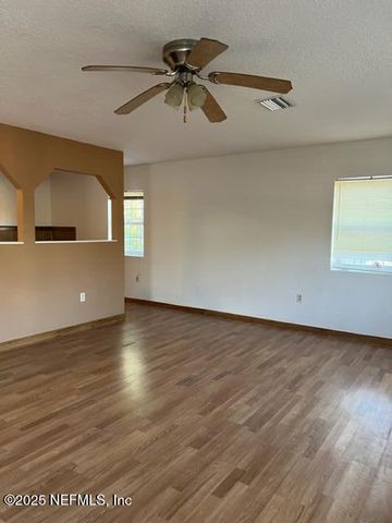 6140 315 County Road, Keystone Heights, FL 32656