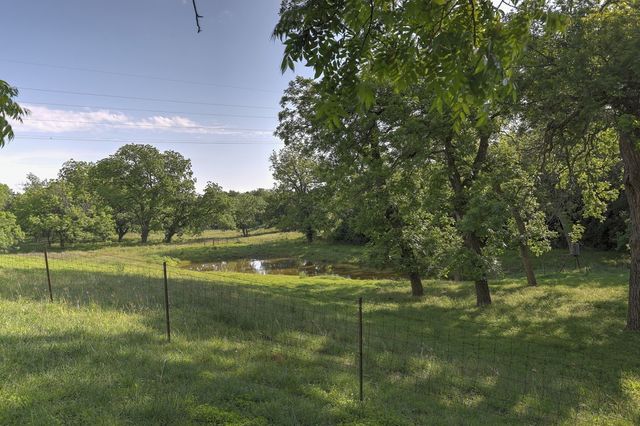 190 CR 3198, Valley Mills, TX 76689