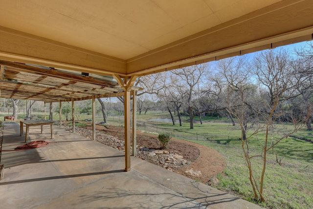 190 CR 3198, Valley Mills, TX 76689