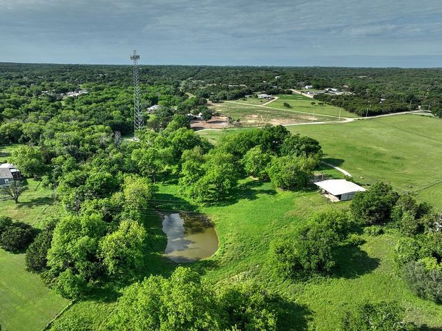 190 CR 3198, Valley Mills, TX 76689