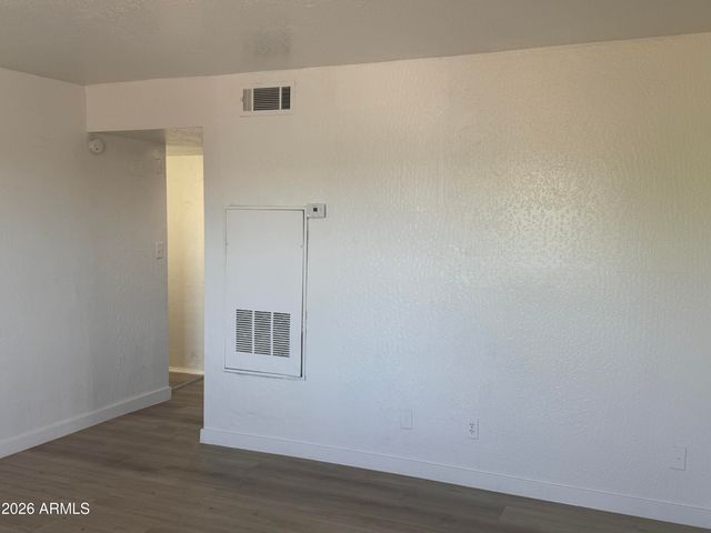 2537 W GEORGIA Avenue 4, Phoenix, AZ 85017