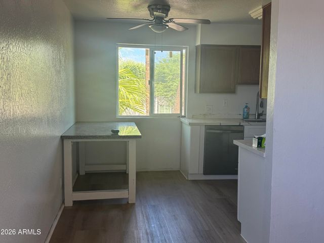 2537 W GEORGIA Avenue 4, Phoenix, AZ 85017