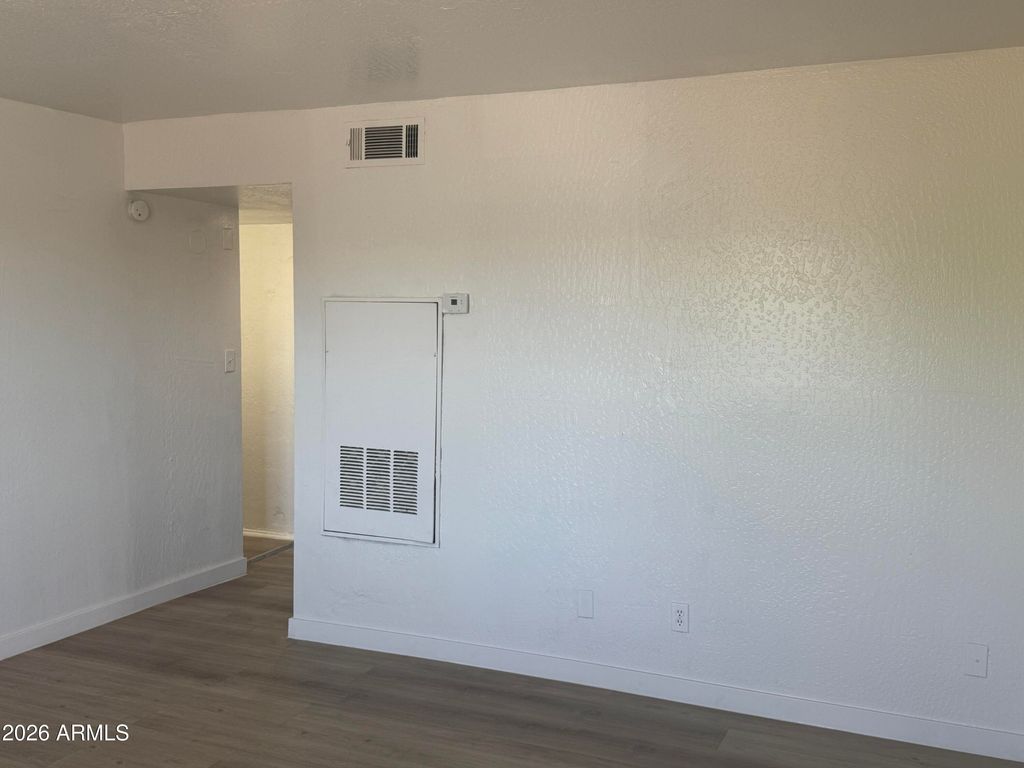 2537 W GEORGIA Avenue 4, Phoenix, AZ 85017 — photo 2