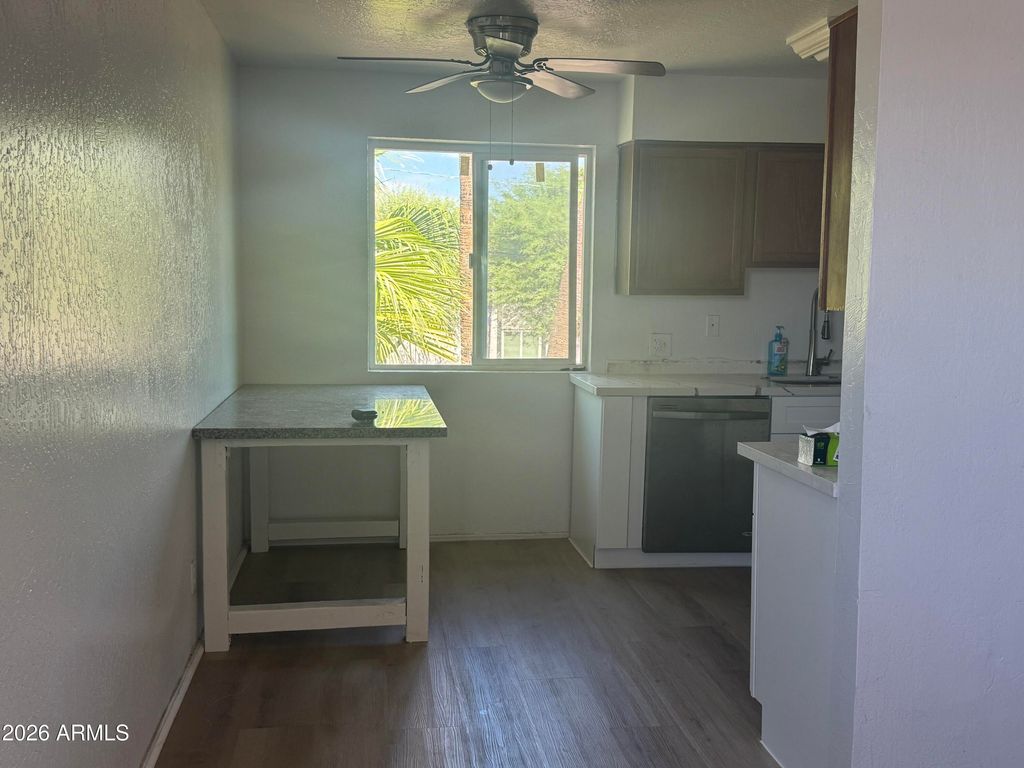 2537 W GEORGIA Avenue 4, Phoenix, AZ 85017 — photo 4