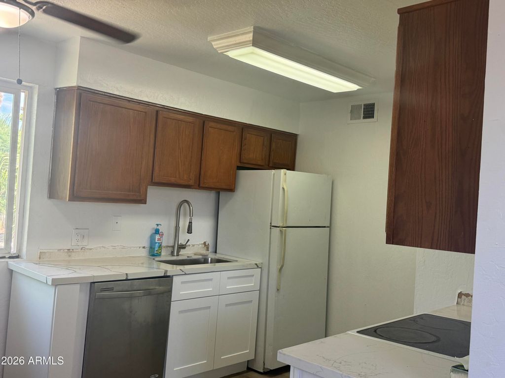 2537 W GEORGIA Avenue 4, Phoenix, AZ 85017 — photo 5