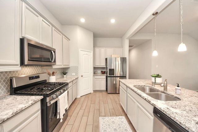 19418 Tobiano Park Drive, Tomball, TX 77377