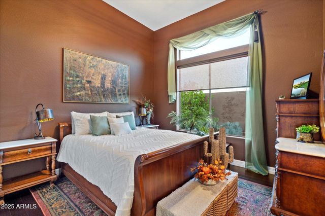 41252 N WHISTLING STRAIT Court, Anthem, AZ 85086