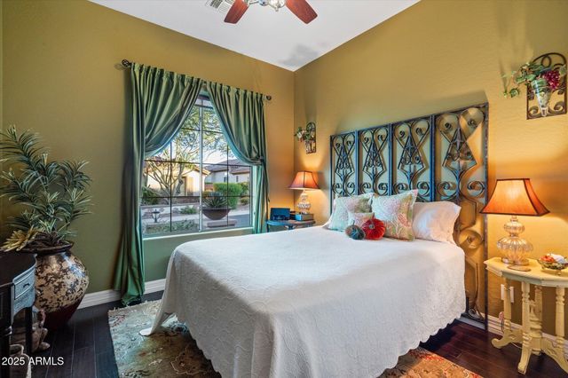 41252 N WHISTLING STRAIT Court, Anthem, AZ 85086