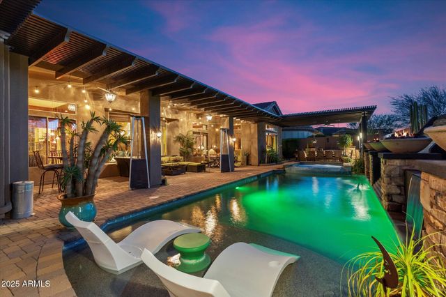 41252 N WHISTLING STRAIT Court, Anthem, AZ 85086