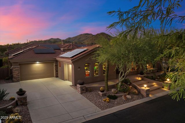 41252 N WHISTLING STRAIT Court, Anthem, AZ 85086