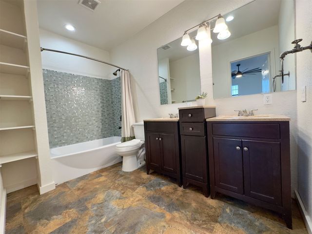 207 County Road 3214, Bridgeport, TX 76426