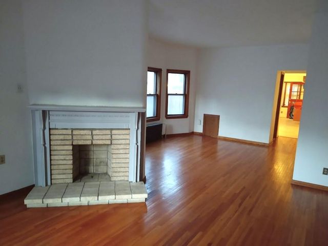 672 Surrey Avenue, Saint Paul, MN 55106