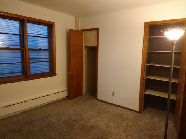 672 Surrey Avenue, Saint Paul, MN 55106