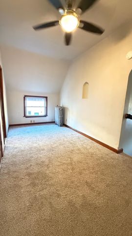 672 Surrey Avenue, Saint Paul, MN 55106