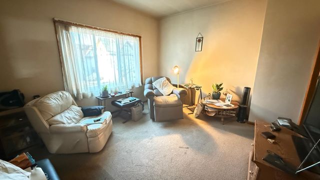 672 Surrey Avenue, Saint Paul, MN 55106