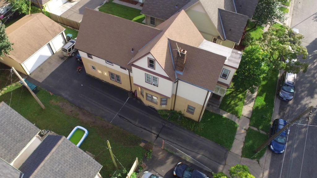 672 Surrey Avenue, Saint Paul, MN 55106