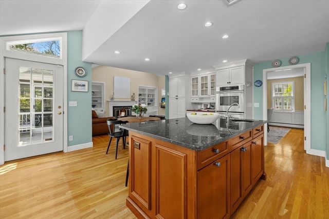 8 Sutton Road, Needham, MA 02492