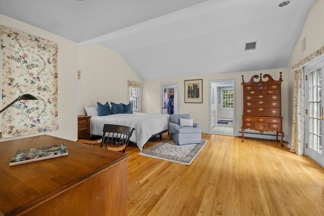 8 Sutton Road, Needham, MA 02492