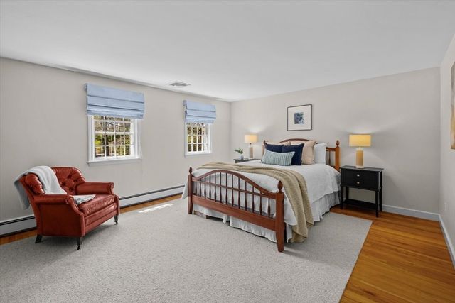 8 Sutton Road, Needham, MA 02492