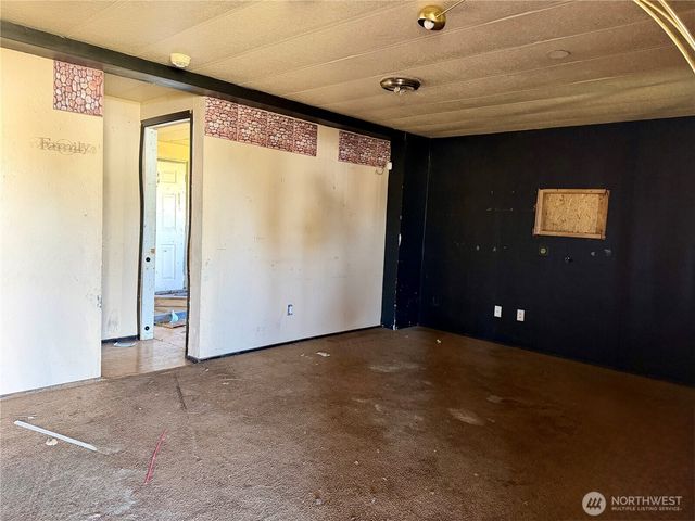 1430 S 95th Street, Tacoma, WA 98444