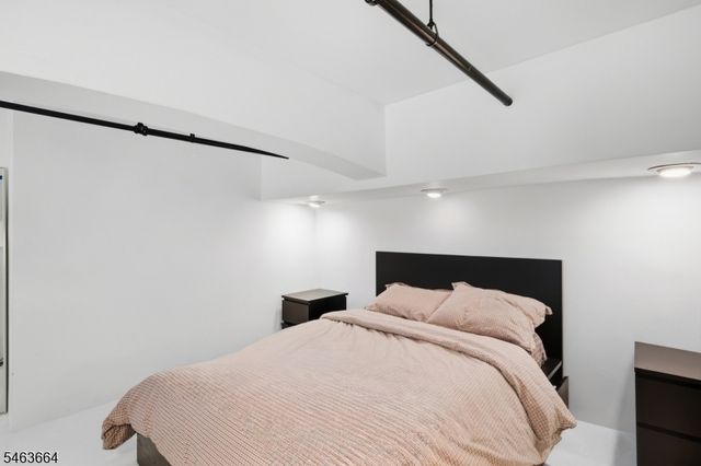 366 Trenton Ave 4G, Paterson City, NJ 07503