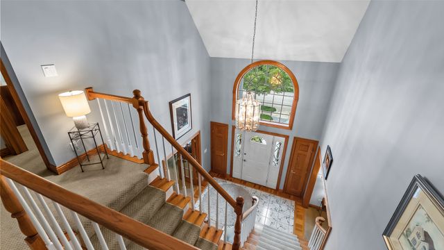 2506 Royal St Georges Court, St. Charles, IL 60174