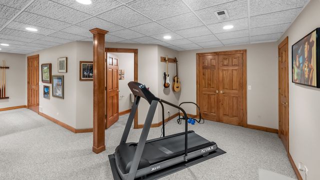2506 Royal St Georges Court, St. Charles, IL 60174