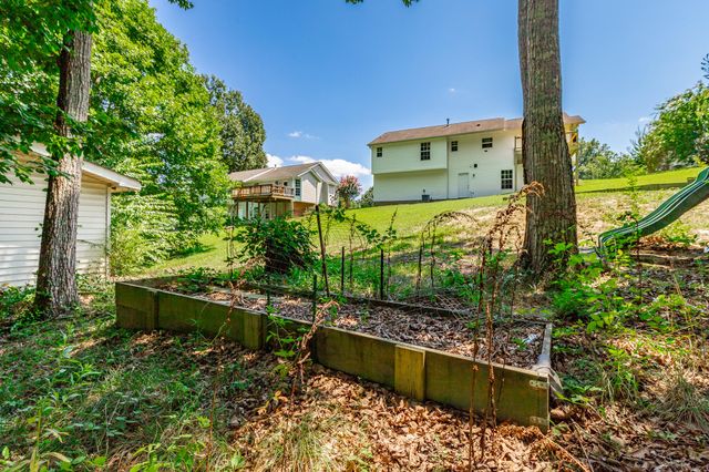 10095 Fielding Road, Ooltewah, TN 37363