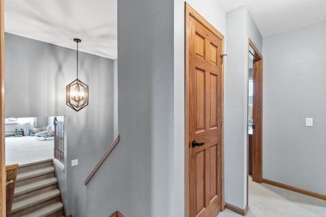 2225 Buckingham Road, Stoughton, WI 53589