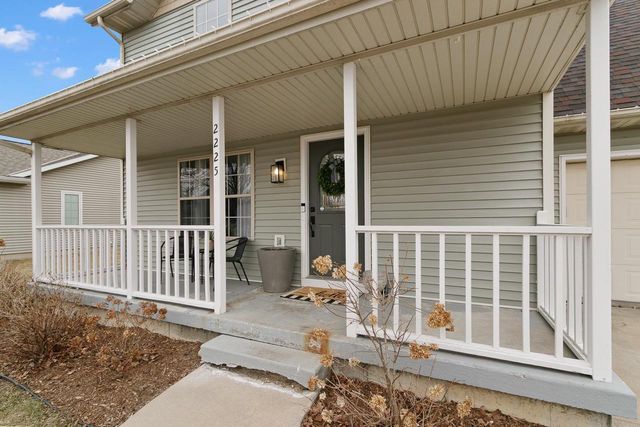 2225 Buckingham Road, Stoughton, WI 53589