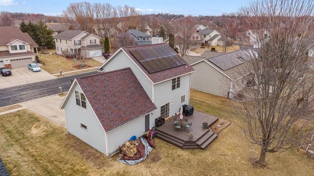 2225 Buckingham Road, Stoughton, WI 53589