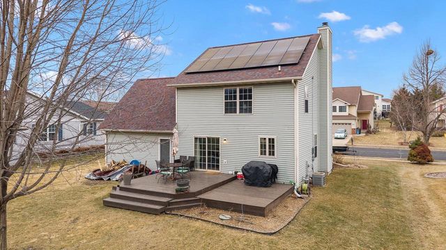 2225 Buckingham Road, Stoughton, WI 53589