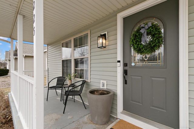 2225 Buckingham Road, Stoughton, WI 53589