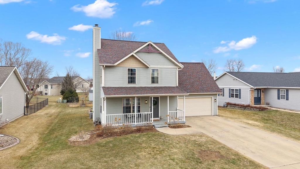 2225 Buckingham Road, Stoughton, WI 53589