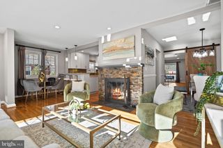 2002 SHENANDOAH RD, Alexandria, VA 22308