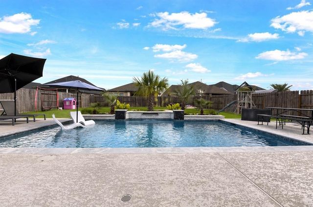 19006 Dappled Mare Circle, Tomball, TX 77377
