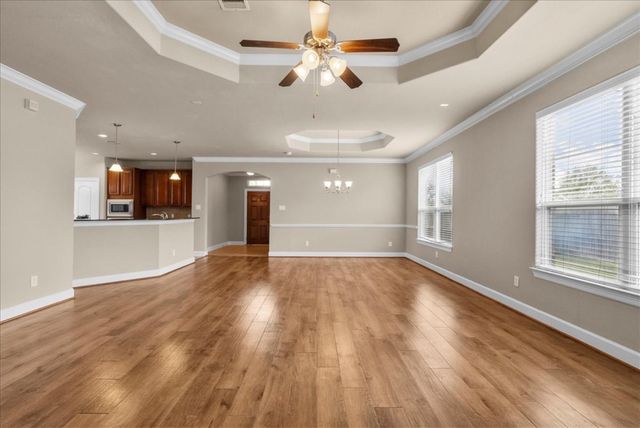 708 Saturnia Lane, League City, TX 77573