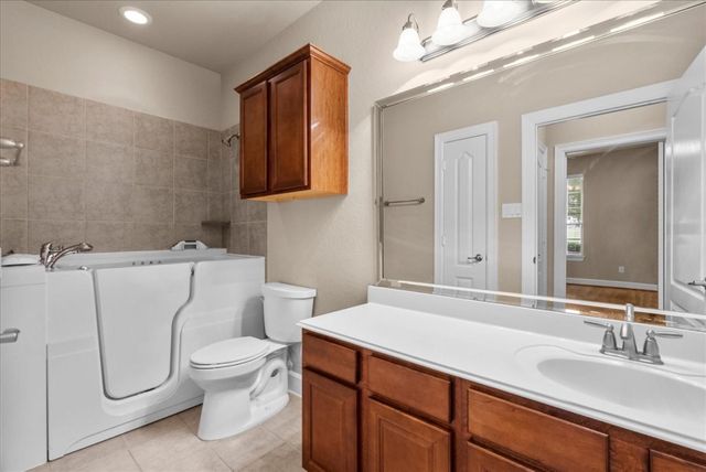 708 Saturnia Lane, League City, TX 77573