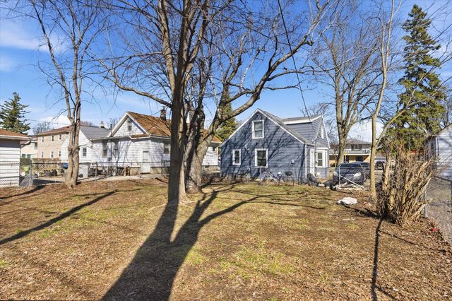 4629 N 49th STREET, Milwaukee, WI 53218