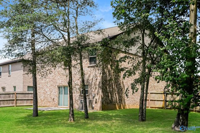 138 Winstead Circle, Owens Cross Roads, AL 35763