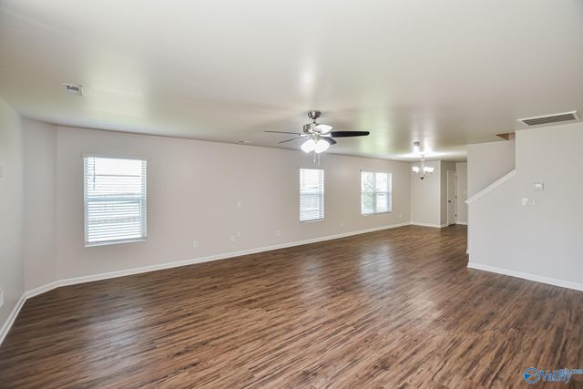 138 Winstead Circle, Owens Cross Roads, AL 35763