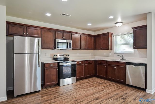 138 Winstead Circle, Owens Cross Roads, AL 35763