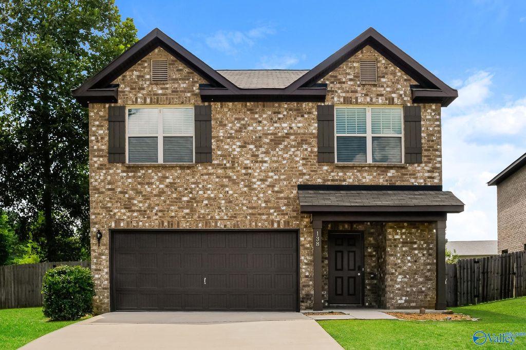 138 Winstead Circle, Owens Cross Roads, AL 35763