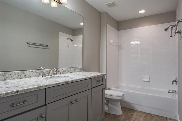 3298 COVERED BRIDGE DRIVE W, Dunedin, FL 34698