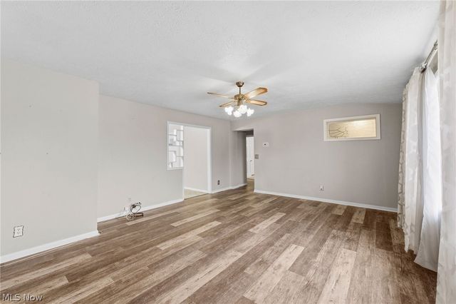 3803 Center Drive, Parma, OH 44134