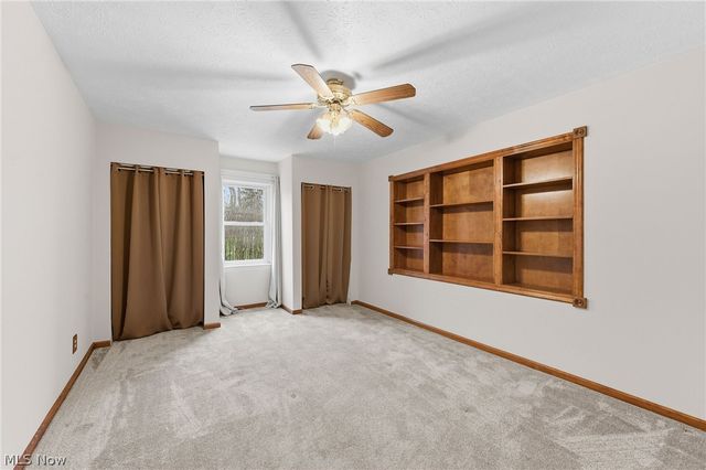 3803 Center Drive, Parma, OH 44134