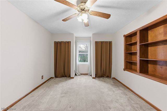 3803 Center Drive, Parma, OH 44134