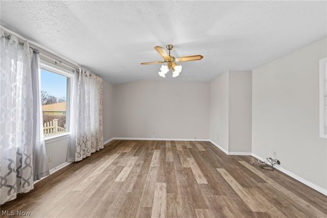 3803 Center Drive, Parma, OH 44134