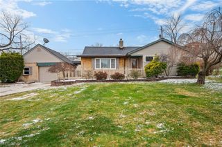 3803 Center Drive, Parma, OH 44134