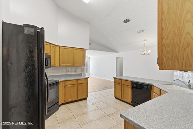 409 OLDFIELD Drive, Fleming Island, FL 32003